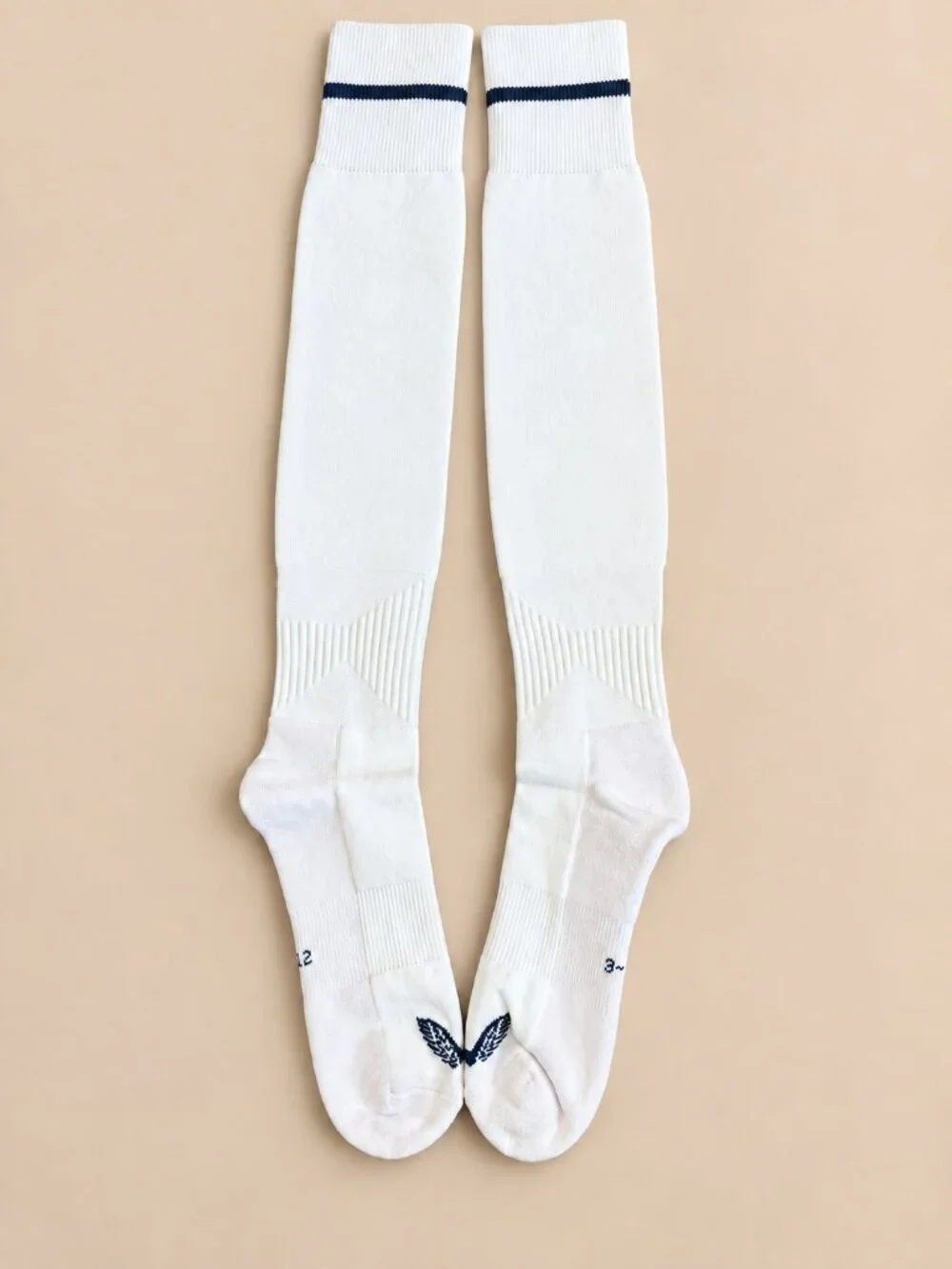 Castore White Navy Stripe Knee High Athletic Training Socks 6-9 and 9-12
